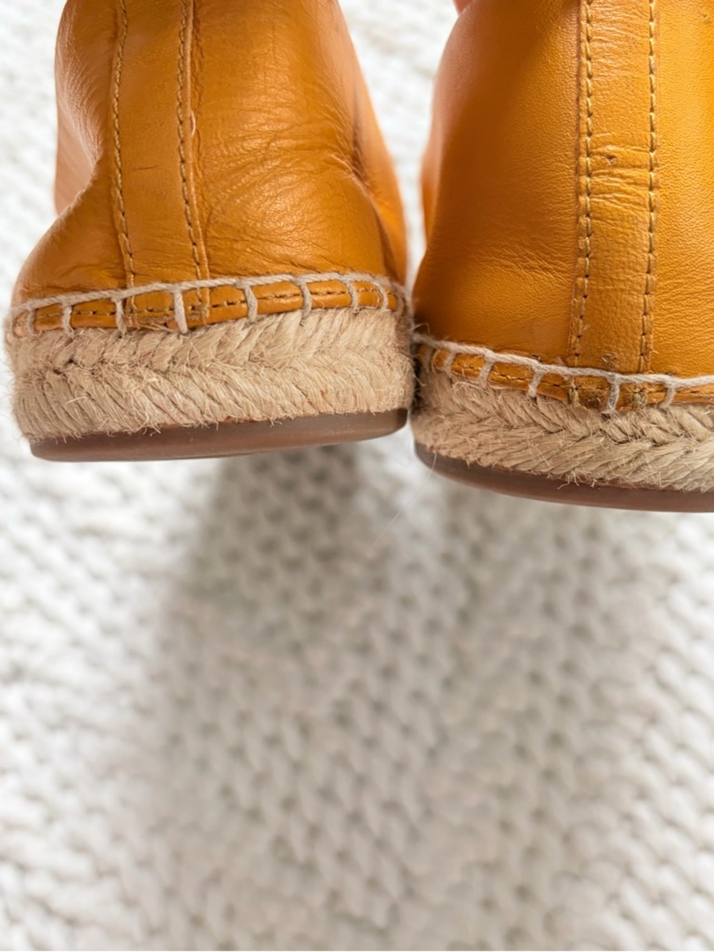 MICHAEL KORS Kendrick Vanilla Logo Espadrille Slip On Flats Yellow Womens 7 EUC - Picture 7 of 9